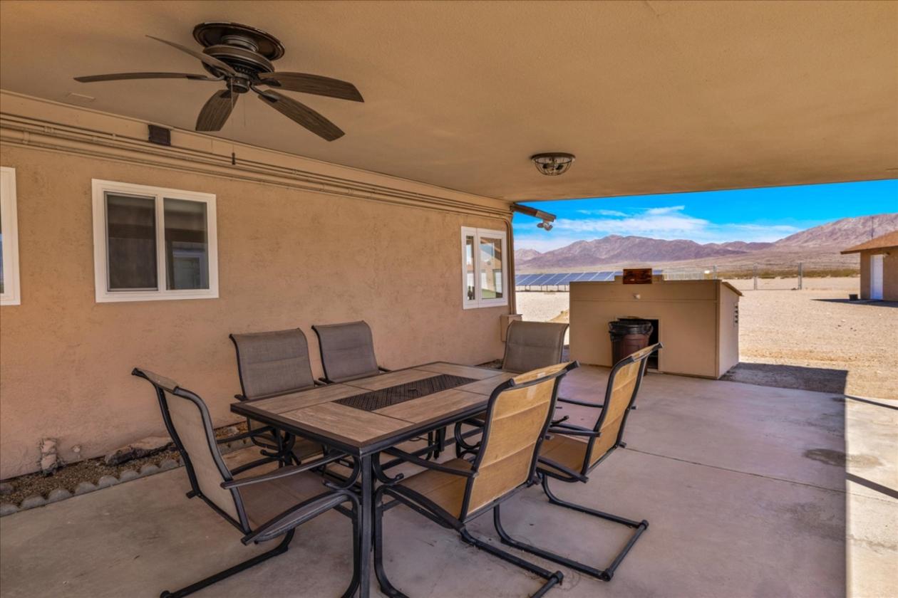 Desert Retreat in Wonder Valley - photo 30