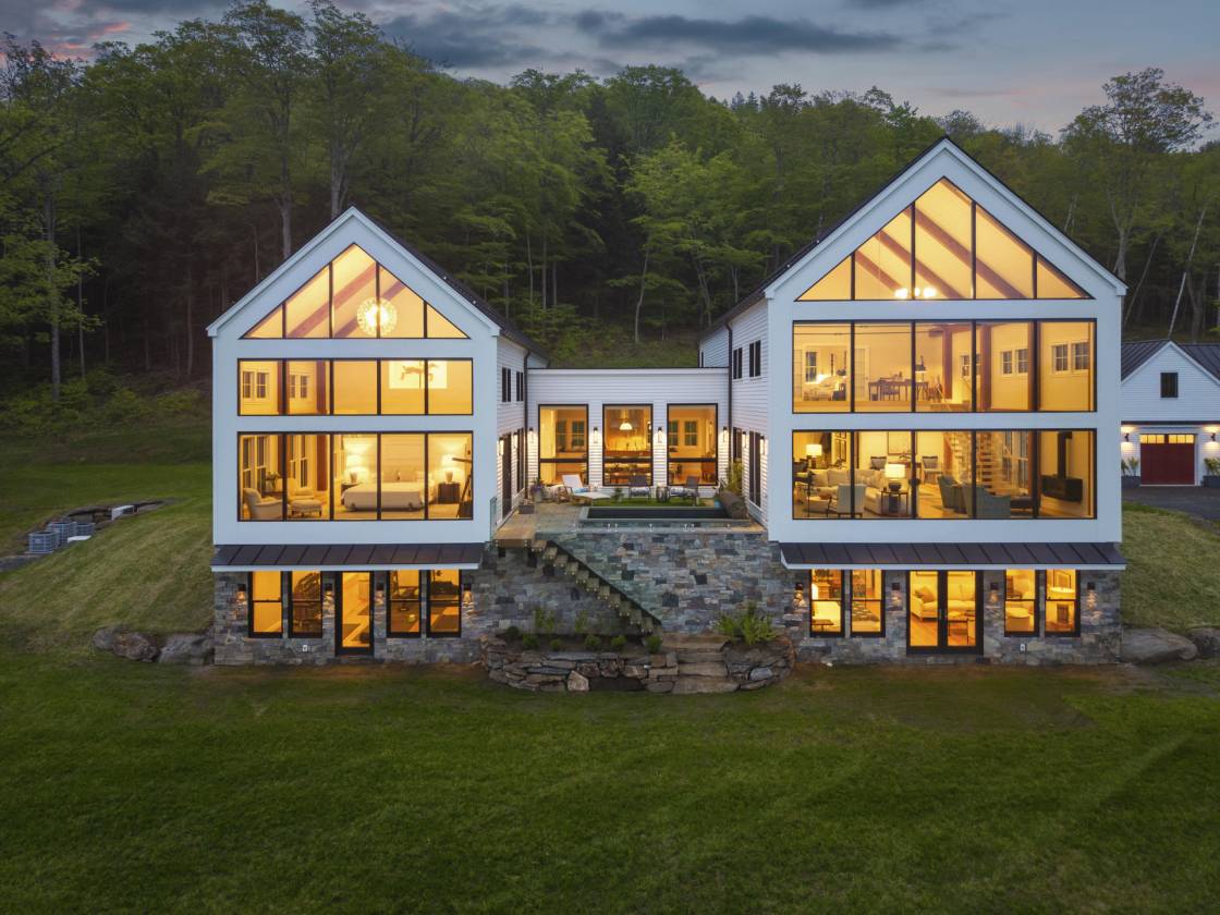 Horse Property for sale.