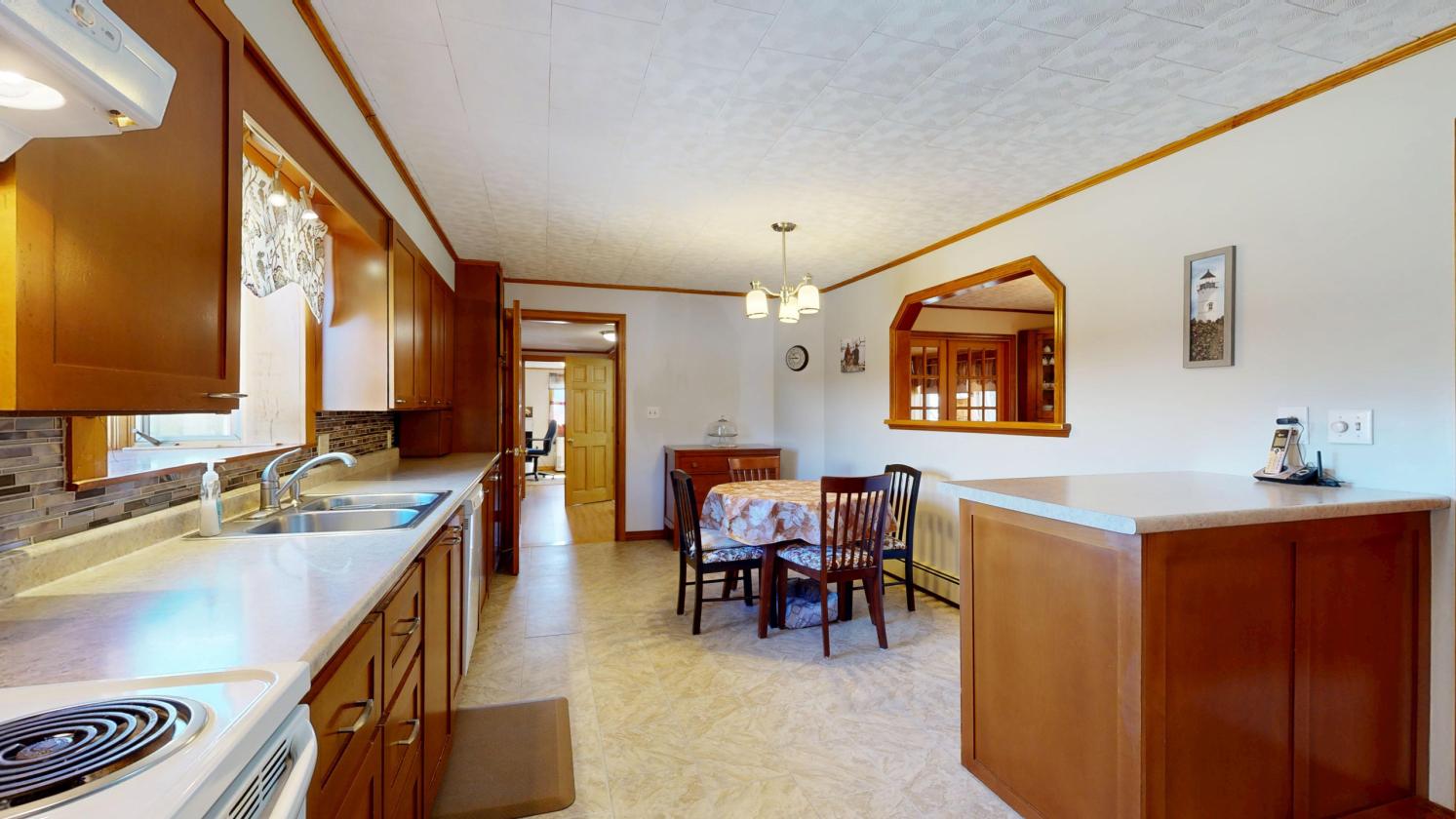 Set on 10+ picturesque acres - photo 3