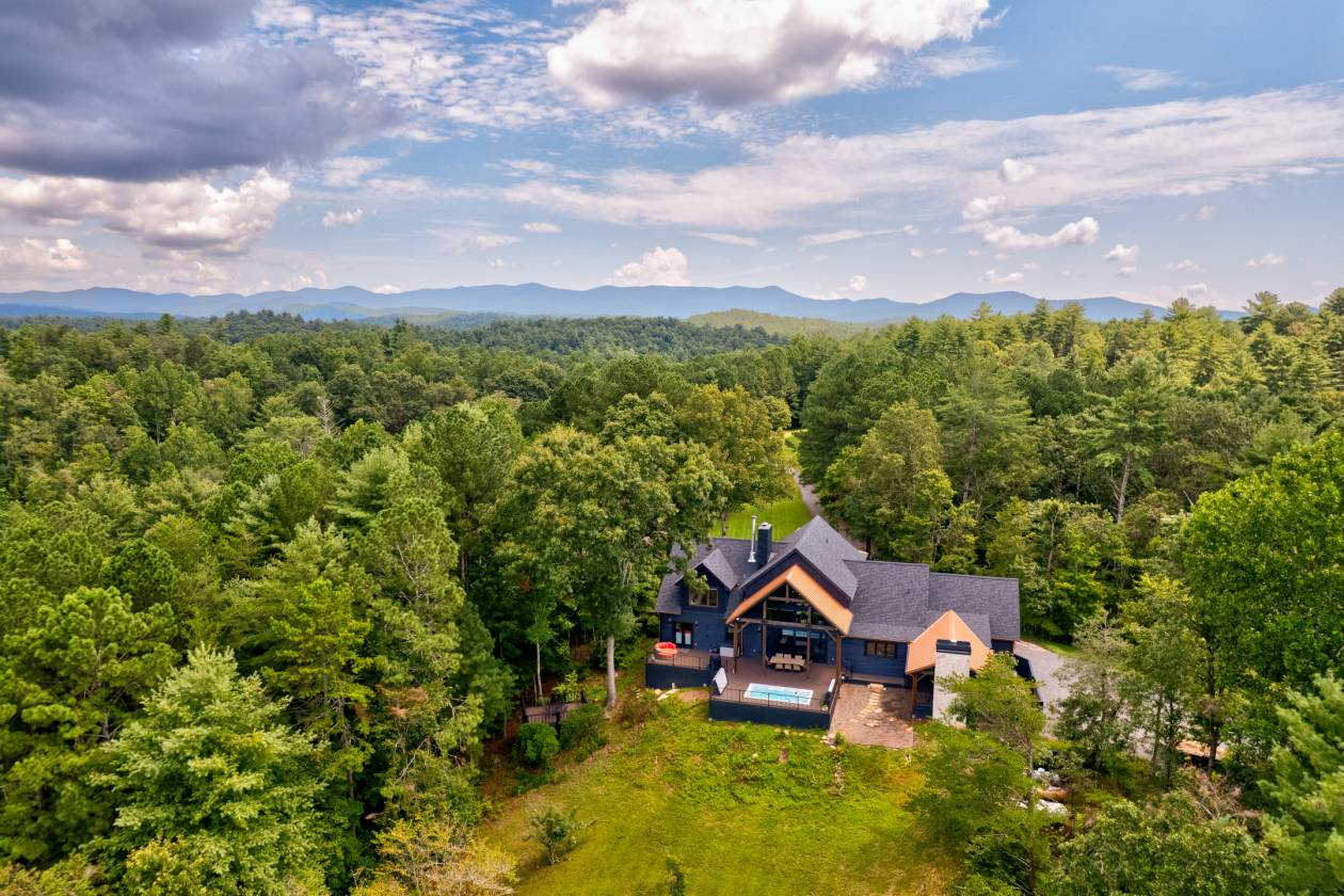 Welcome to "Holly Hill" Your luxury estate - photo 2