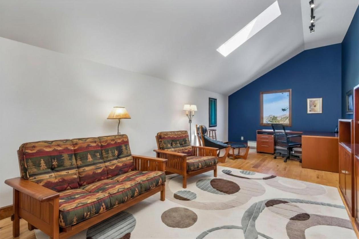 Stunning Mountain Equestrian Legacy Property - photo 20