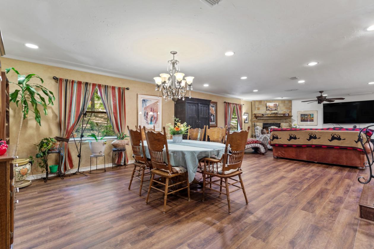 9.99 Acres in a park-like setting - photo 23