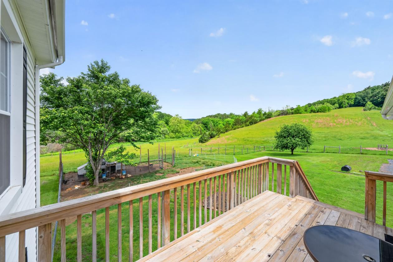 Equestrian Estate with Creeks and Views - photo 20