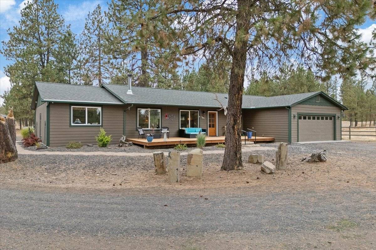 Horse Property for sale.