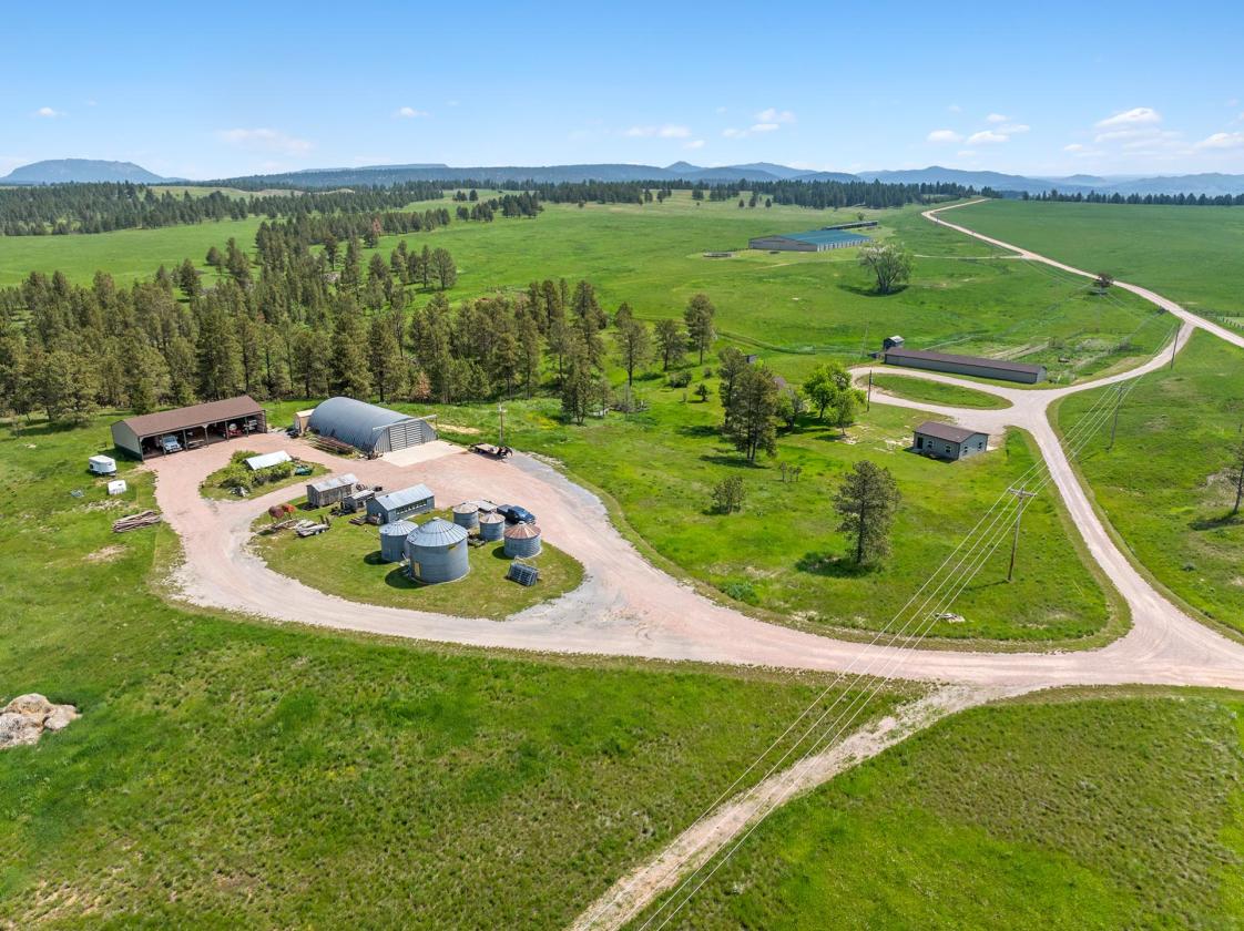 Piney Ridge Ranch - photo 8