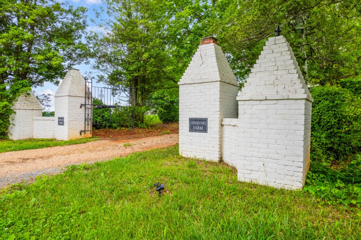 Magnificent Property on 112 Acres - photo 28