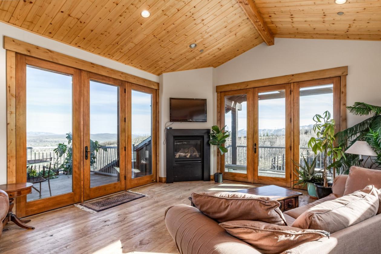 Extraordinary Equestrian Estate with Wasatch Mtn Views - photo 28
