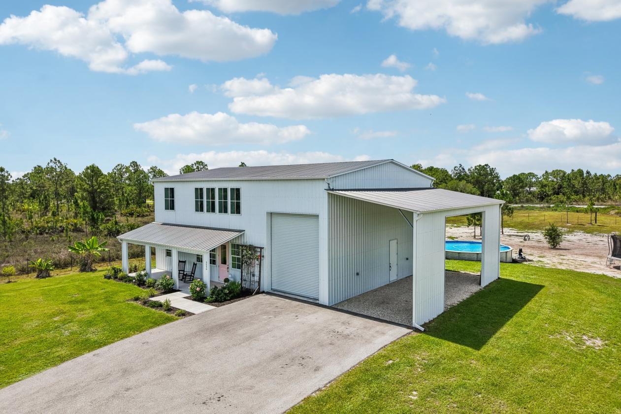 Custom Home on Horse-Friendly Acreage - photo 24