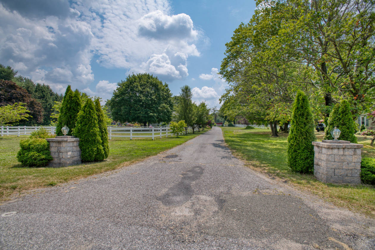 5 Acre Horse farm with 2300+ sqft home Monroe Township, Gloucester