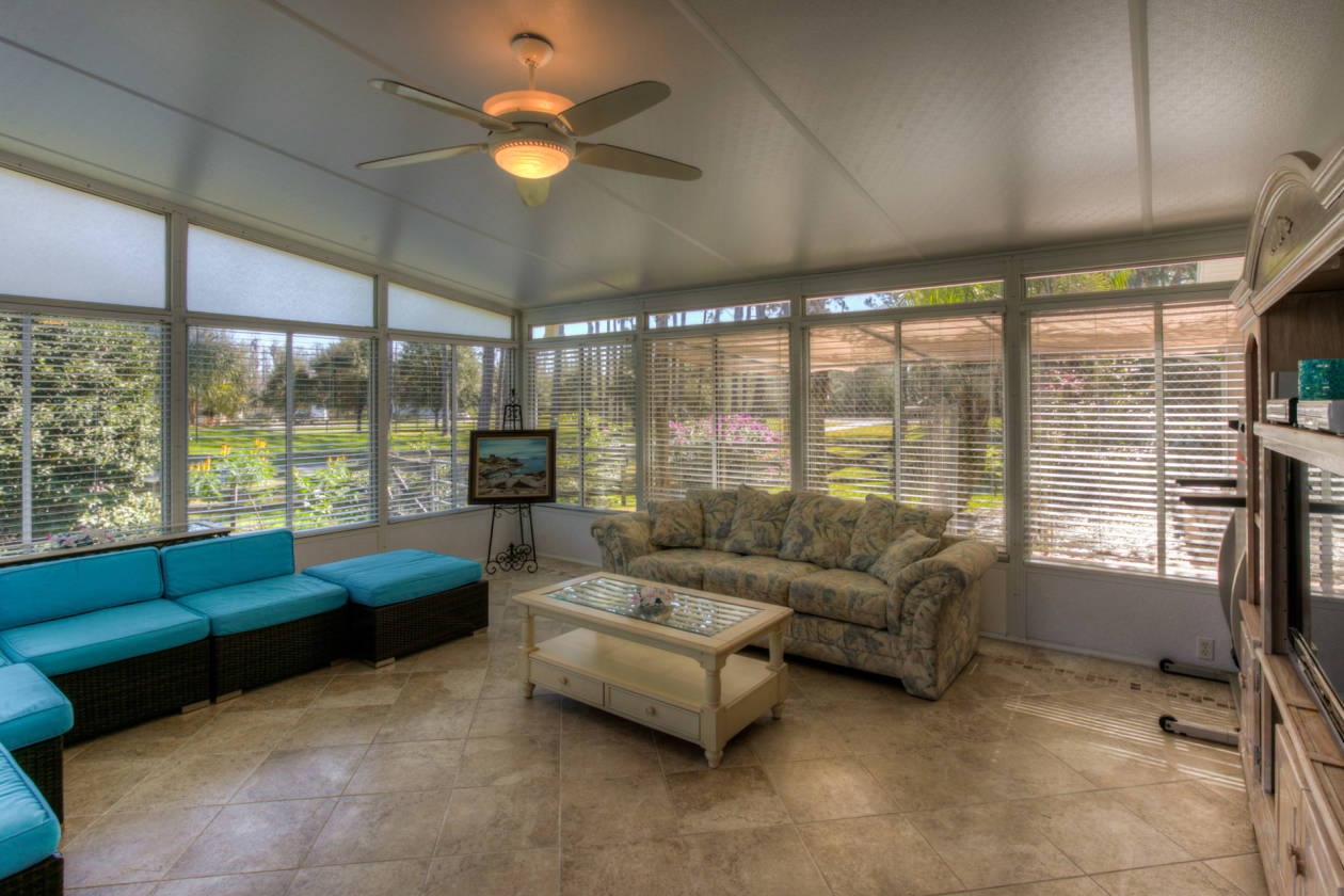 GATED EQUESTRIAN ESTATE/ENTERTAINING DREAM HOME Spring Hill, Pasco