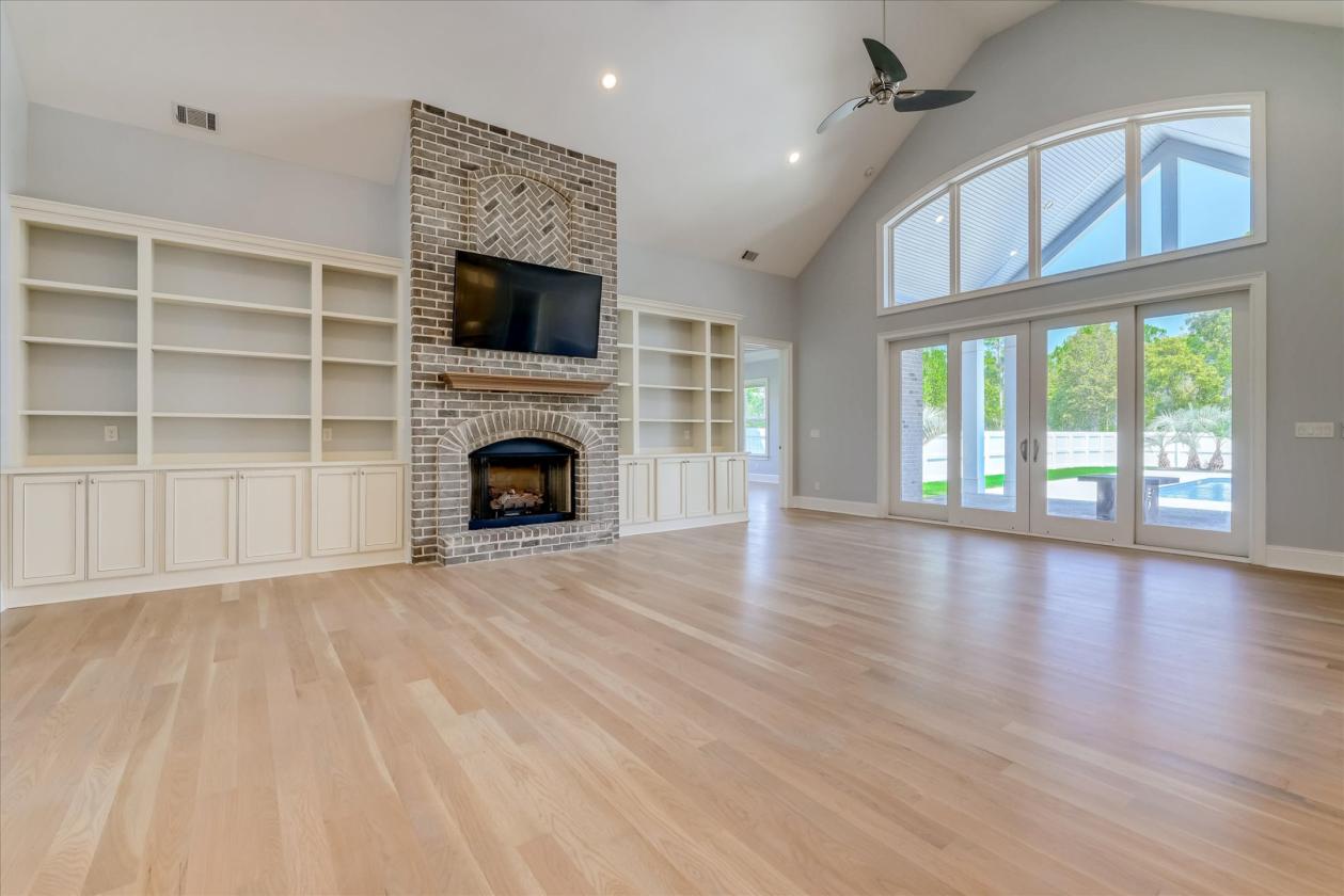 Resort-Style Equestrian Living in Three Runs - photo 6