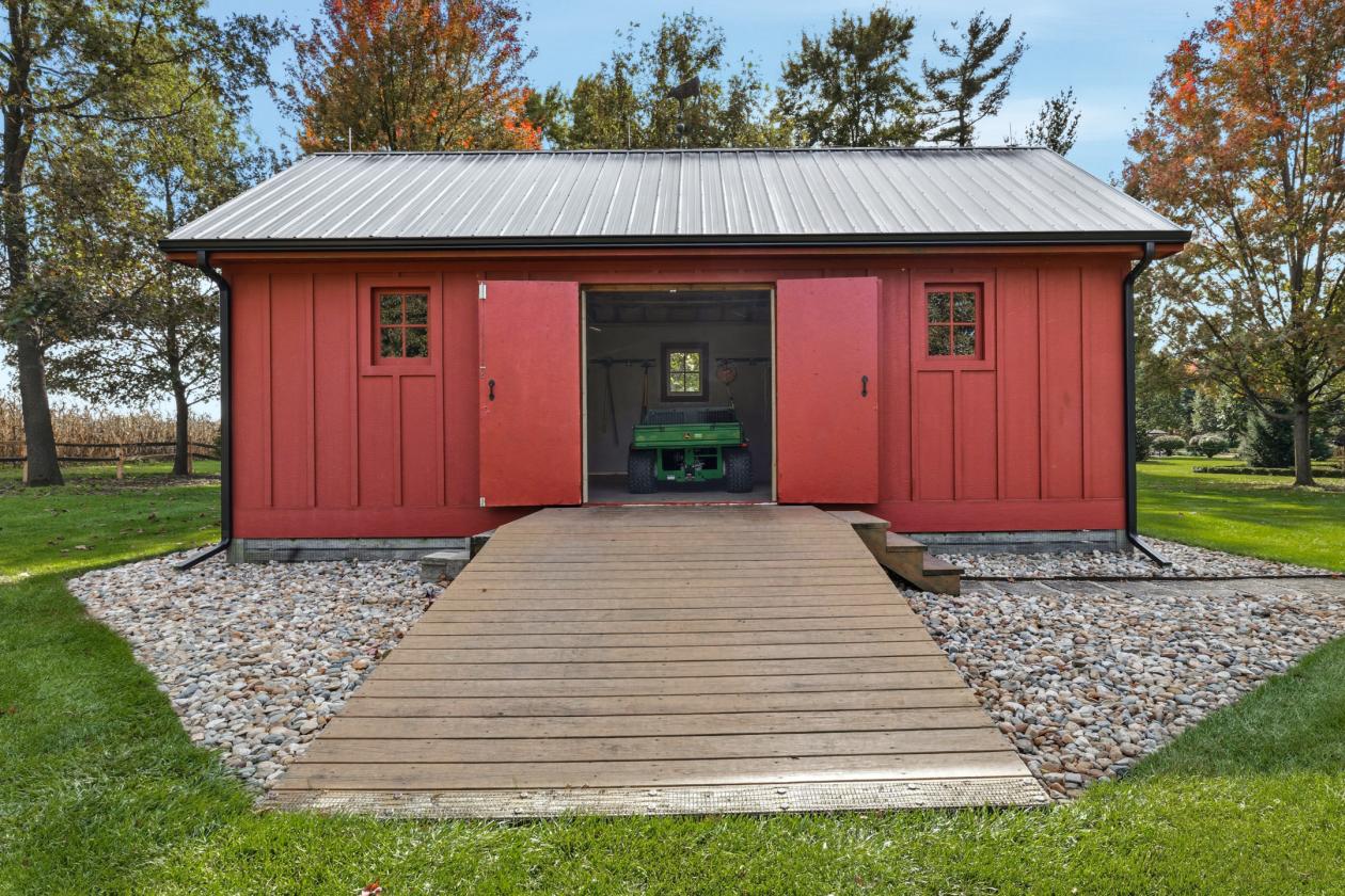 Longview: Open House Saturday Sept. 12: 12 pm-3 pm - photo 16