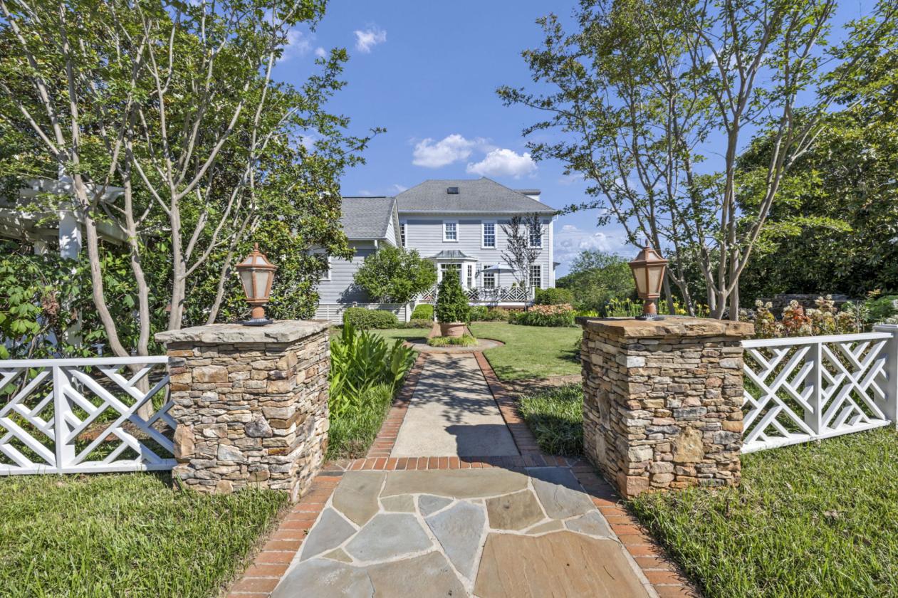 20+ acre estate with horse property potential - photo 27
