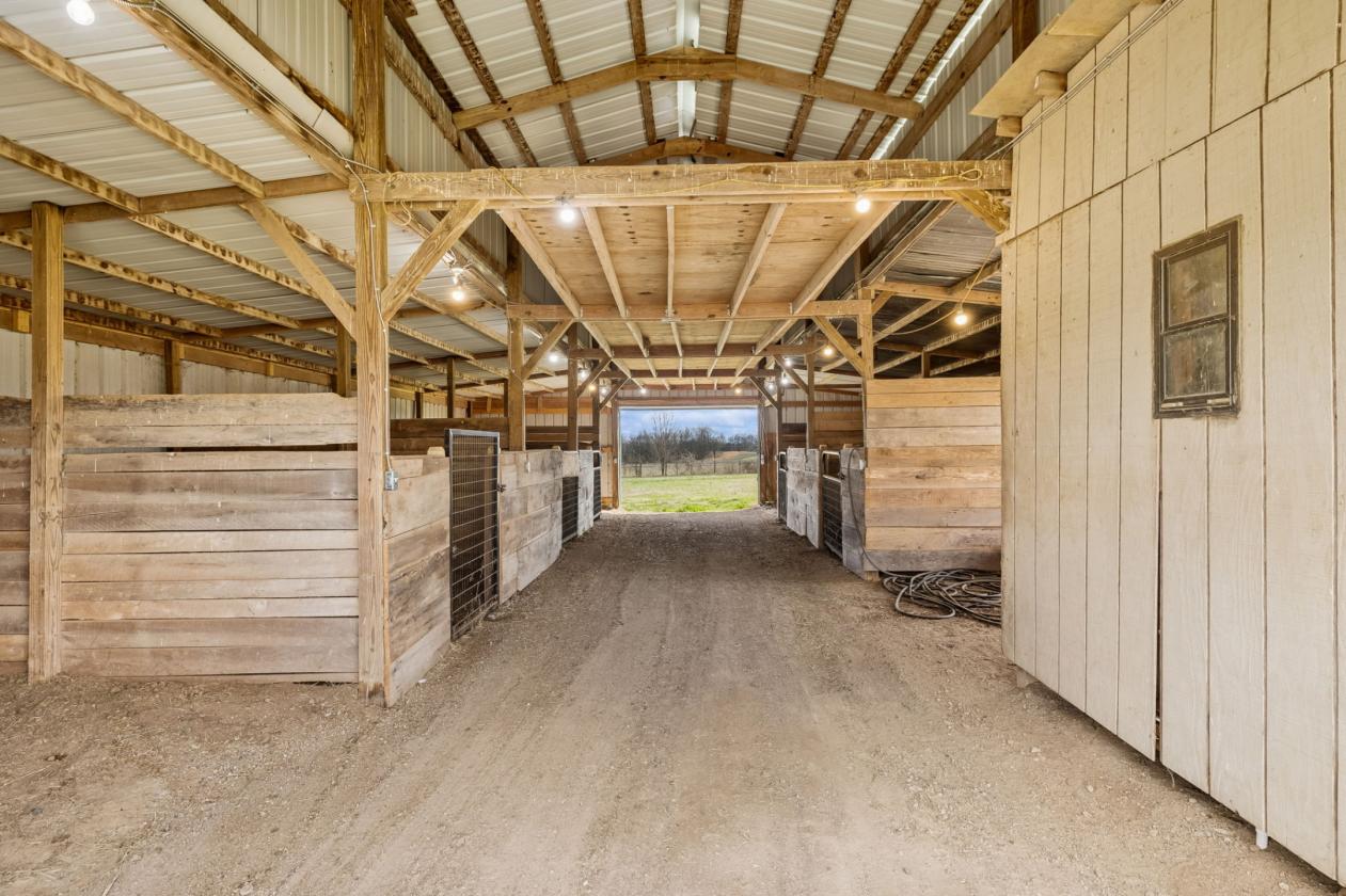 11-acre Horse or Hobby Farm with 5 stall barn - photo 7