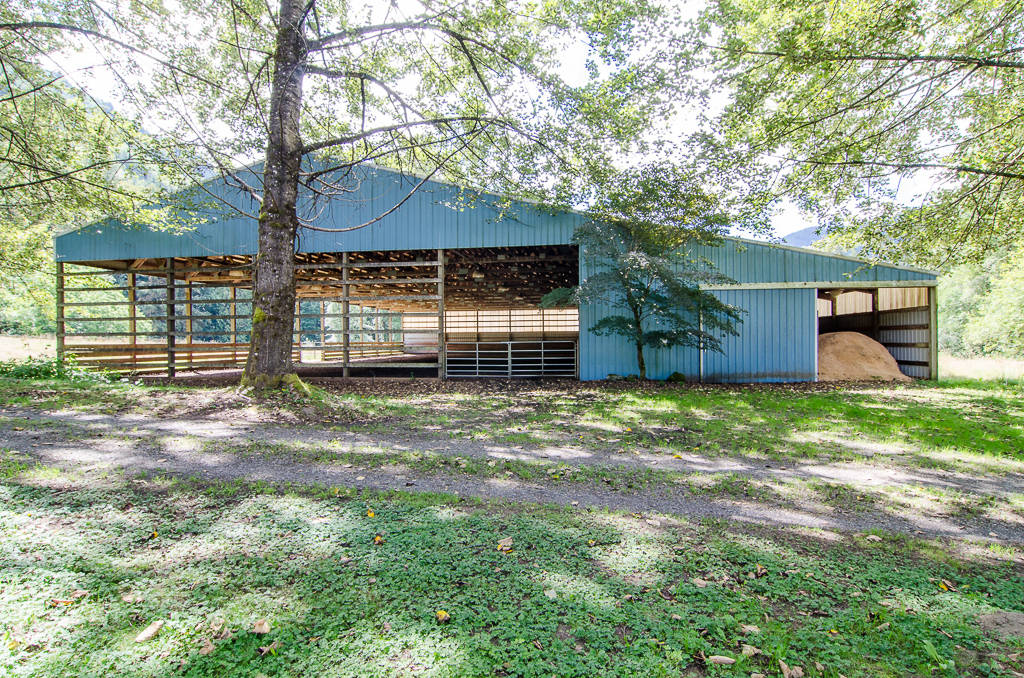 Deming, WA Private Equestrian Estate Deming, County, Washington Horse Properties