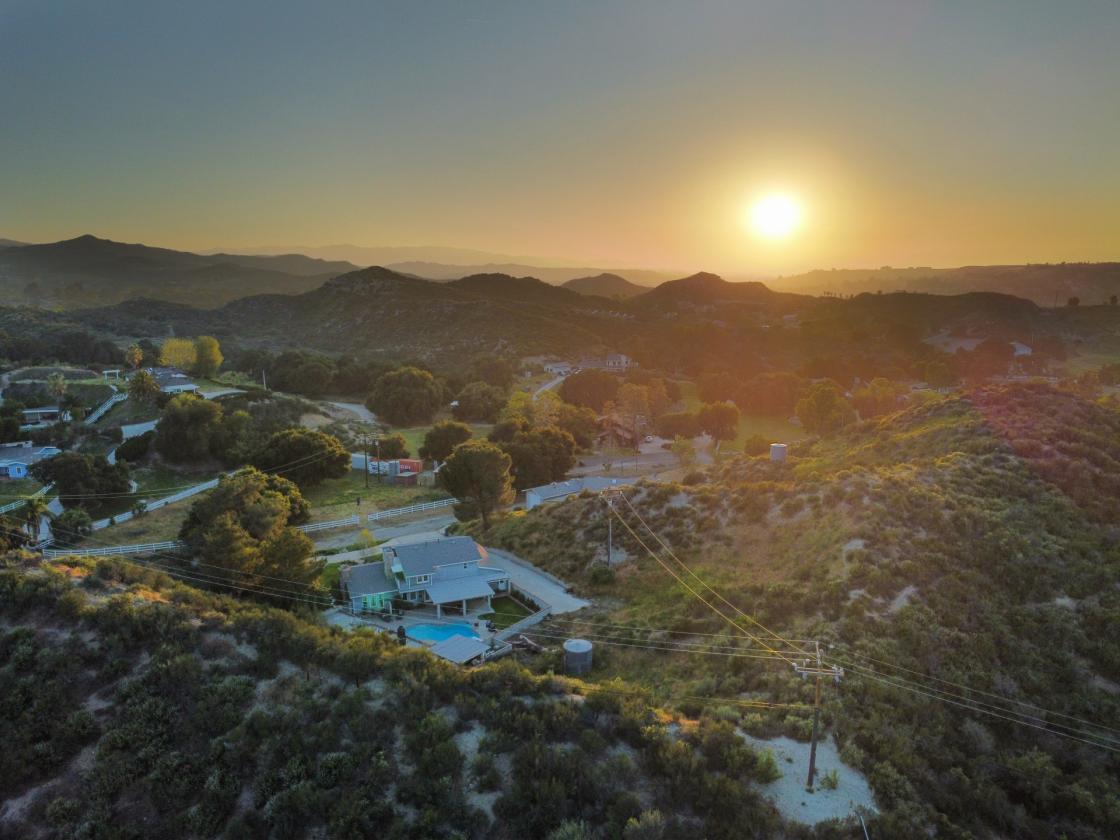 Sand Canyon Horse Property | 2.5 Acres & 4 Stalls - photo 30