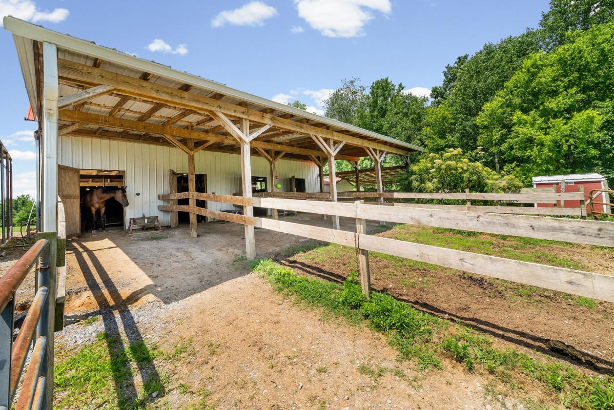 Ride on your own property, leave the trailer - photo 20