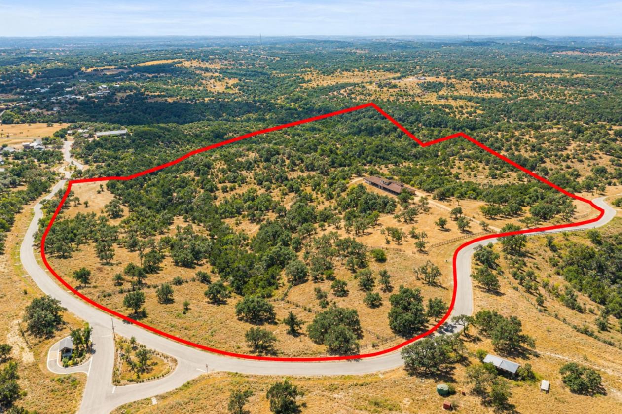 43± AC with Equestrian Barn in Preservation Ranch - photo 4