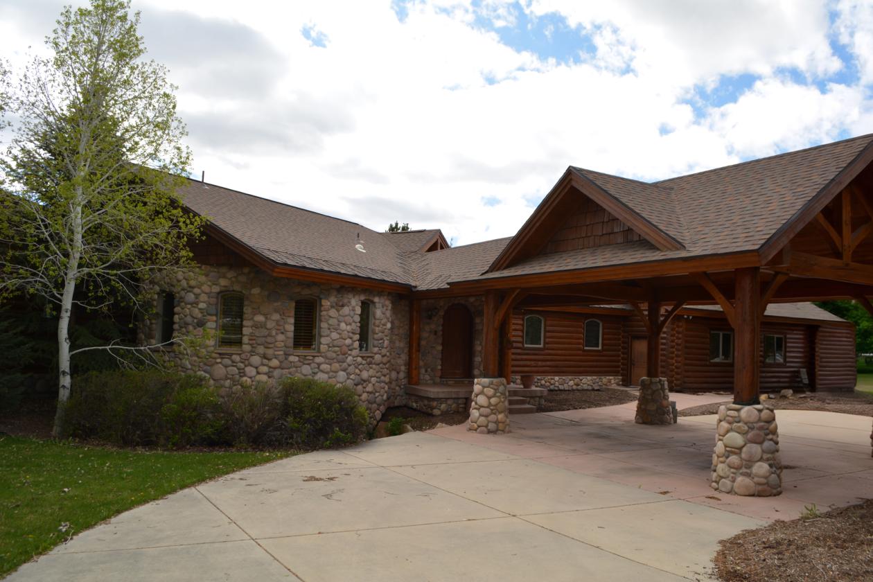 Turn key 10 acre equestrian estate - photo 11