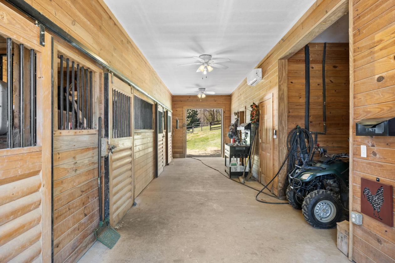 14 Acres. Log Home. Horse-Ready! - photo 7