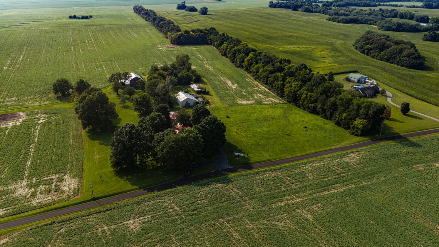 GORGEOUS PROPERTY WITH 12.72 ACRES - photo 20