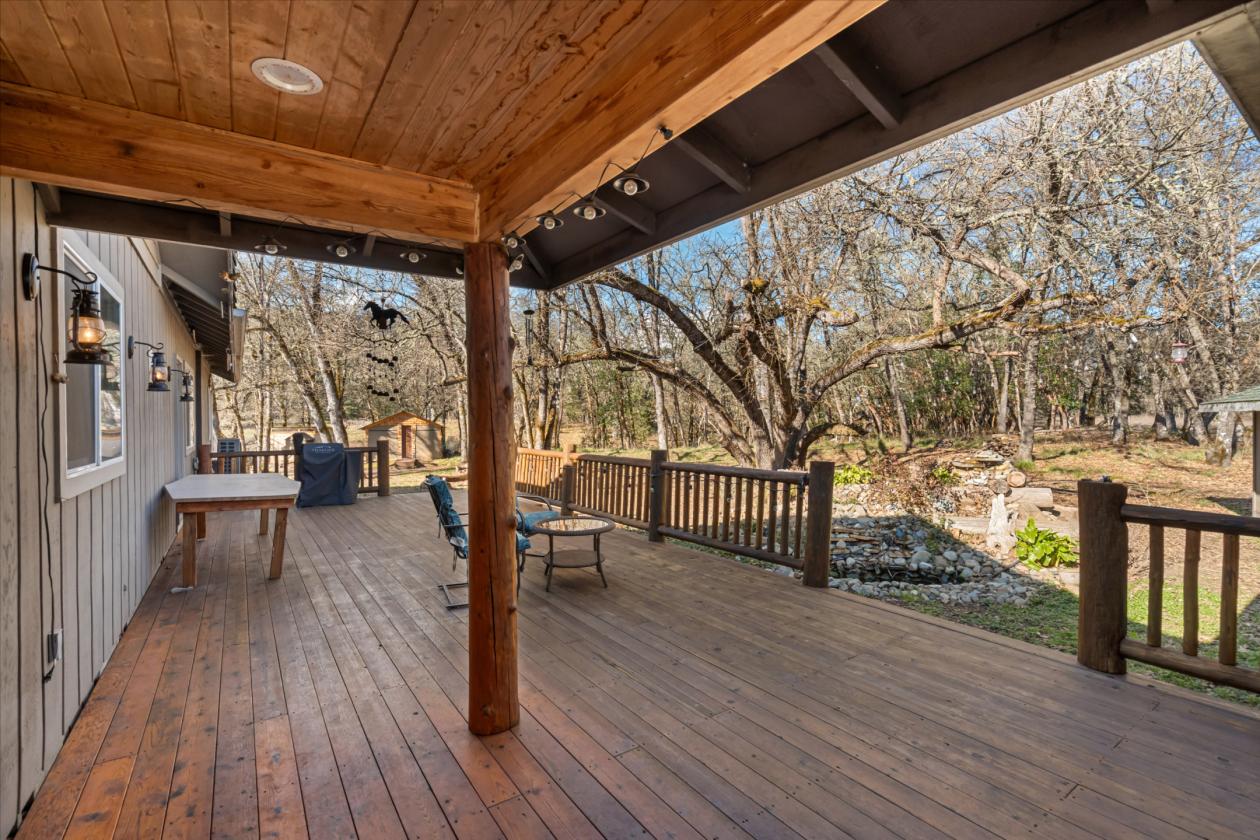 Amazing Horse Property in Southern Oregon - photo 27