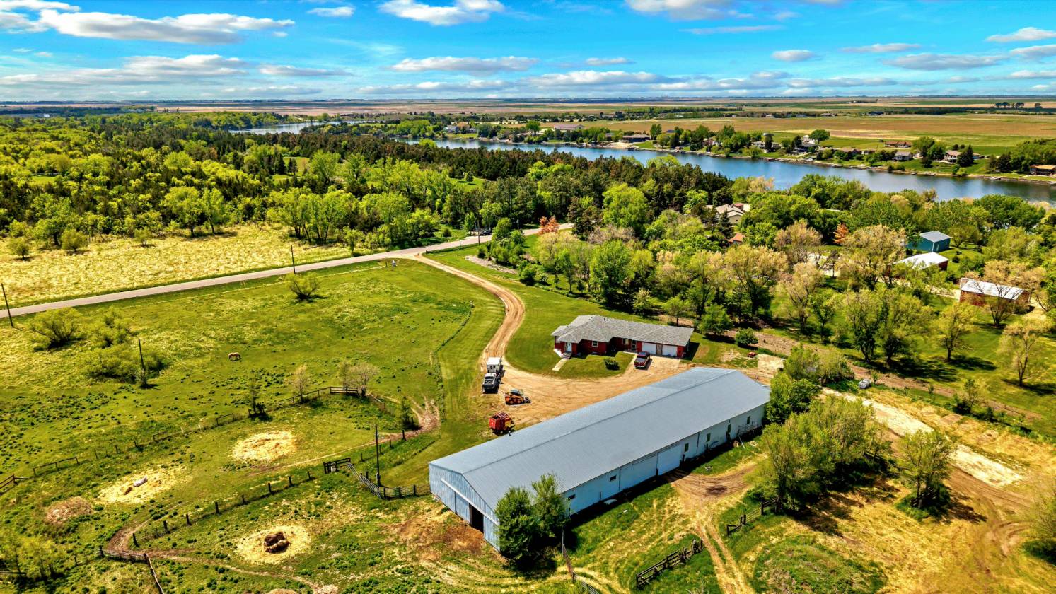 Horse Property for sale.
