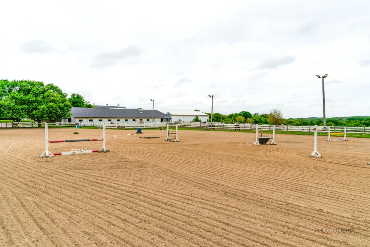 81 Stall Equestrian Facility in Lake County - photo 6