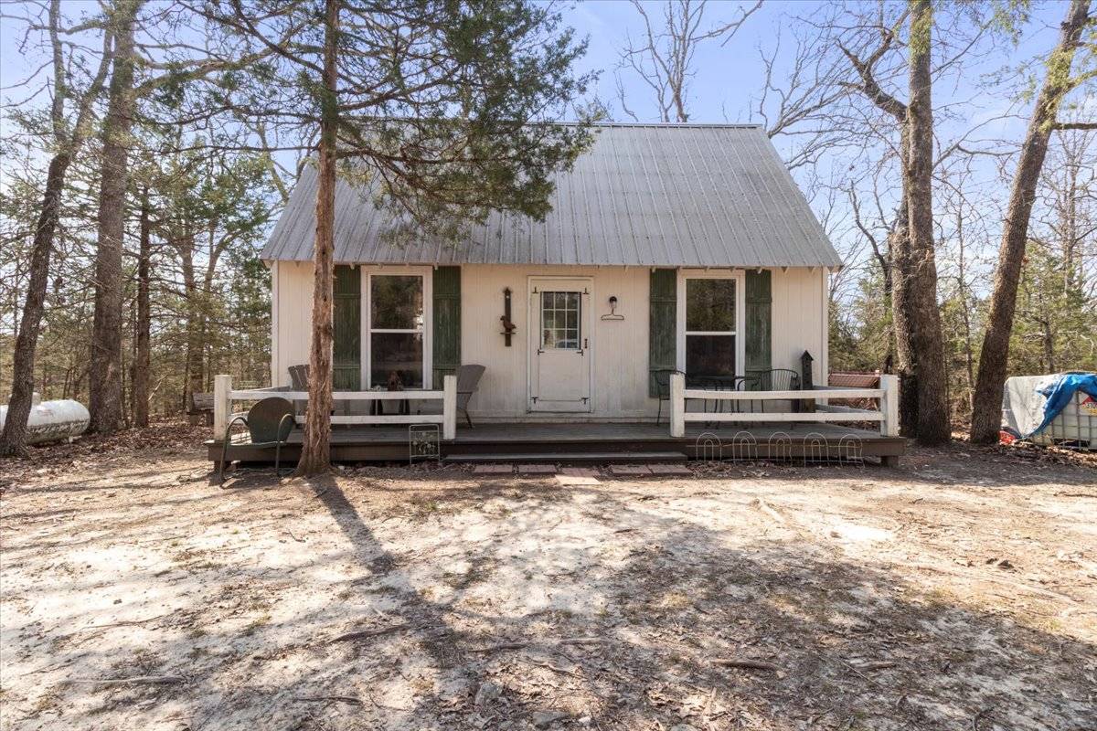 Horse Property for sale.