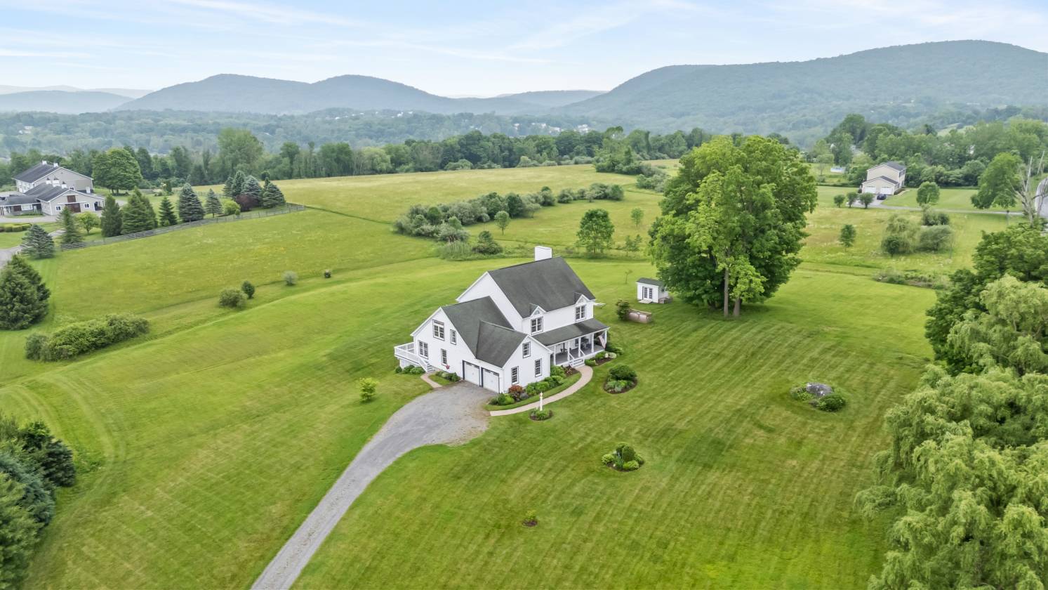 Horse Property for sale.