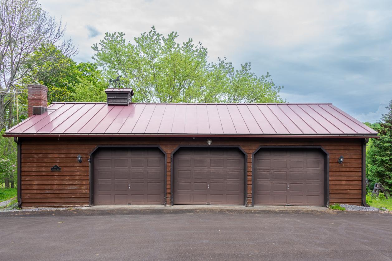 9 Beautiful Acres,  Home, Barn, Garages, etc - photo 8