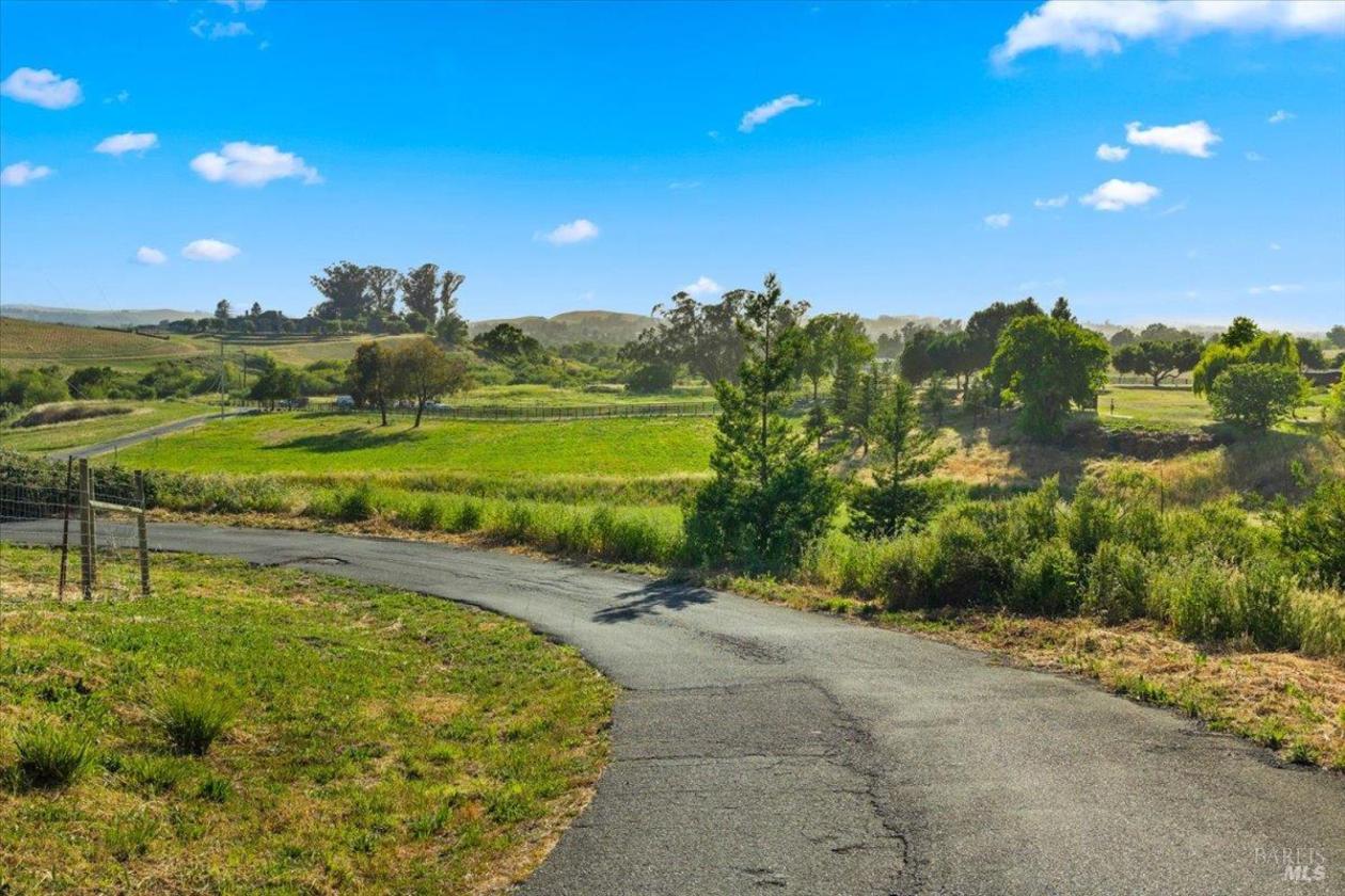 59-Acre Petaluma Legacy Estate & Private Lake - photo 16