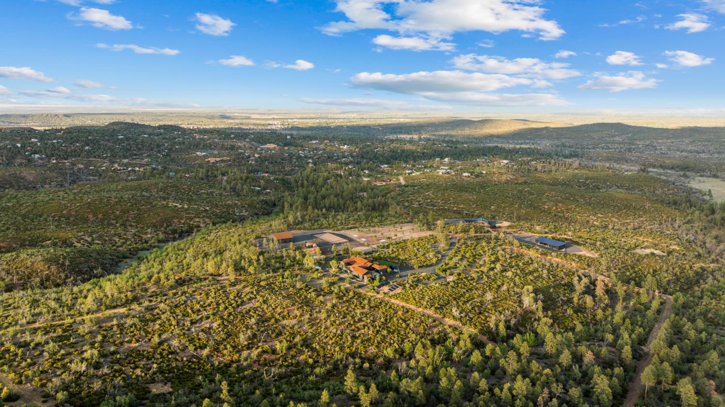 Brand New Luxury Build on 7.4 Acres - photo 26