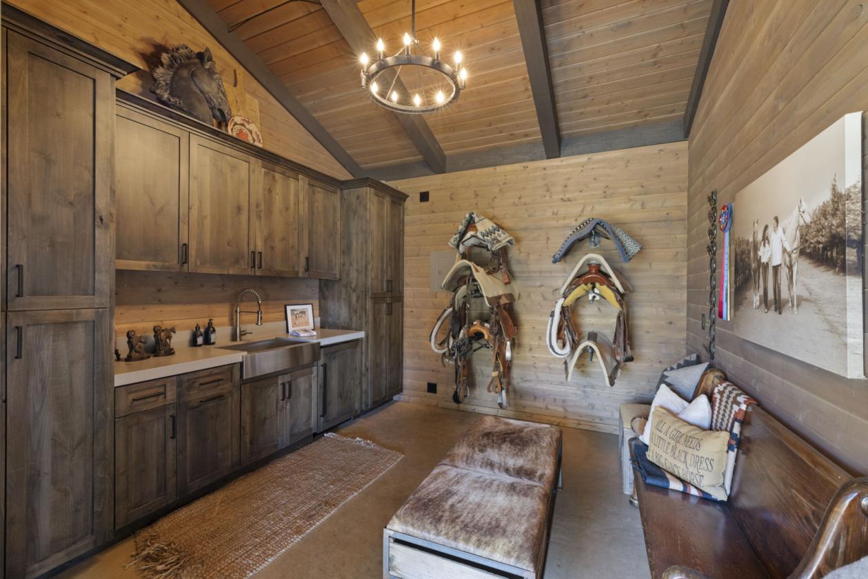 Luxury Equestrian Estate - photo 22