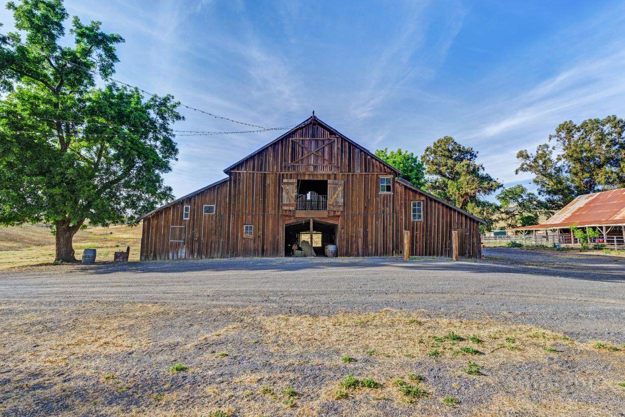 80 Acres. 170 Years. A Legacy is Being Passed - photo 10