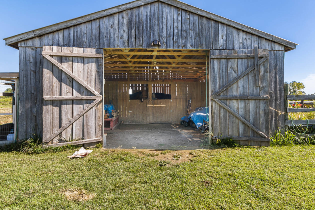 Great Horse Property in the Heart of Kentucky Horse Country Bardstown, Nelson County, Kentucky