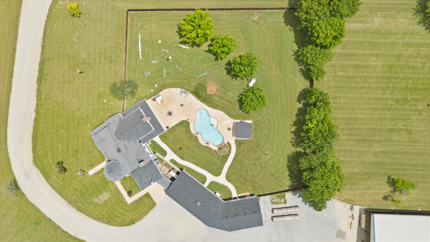 AMAZING HORSE PROPERTY 44+ ACRES - photo 29