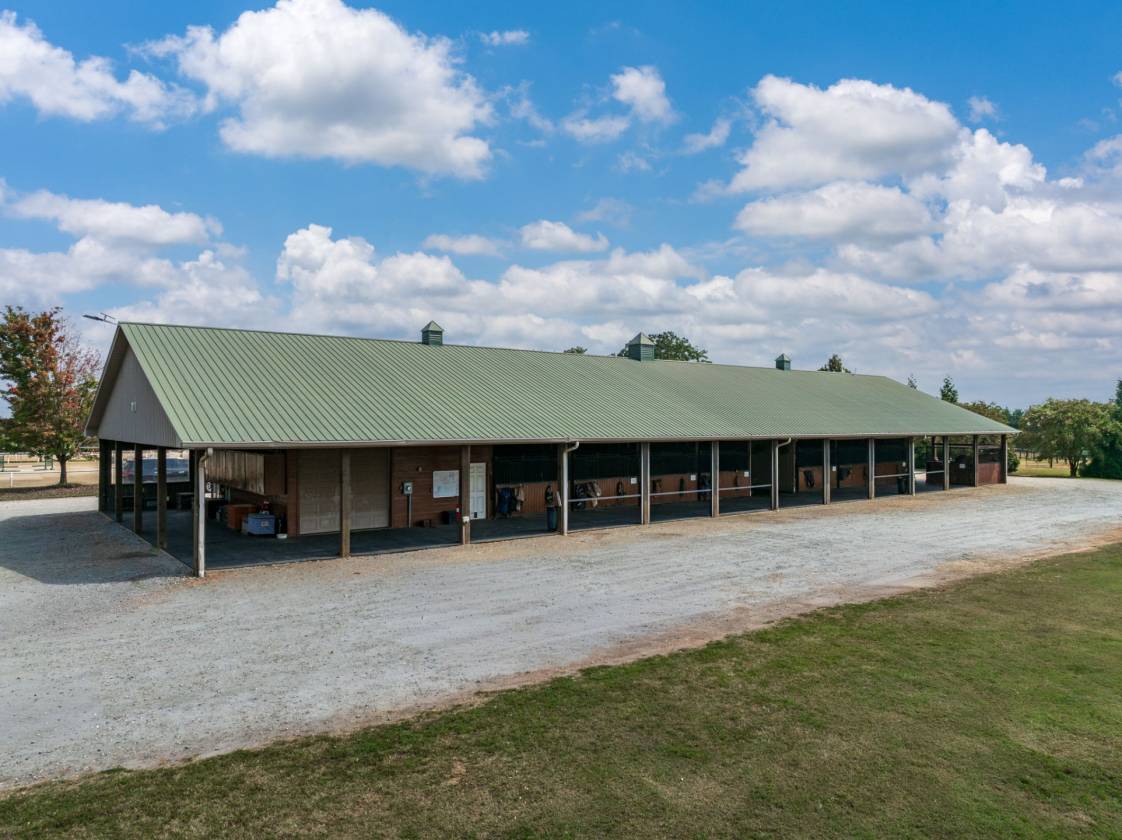 Established Training Facility Near Tryon Intl. - photo 3