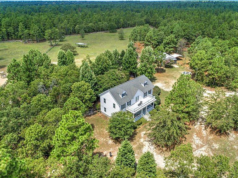 Idyllic Aiken Horse Ranch on 37 Acres Windsor, Aiken County, South