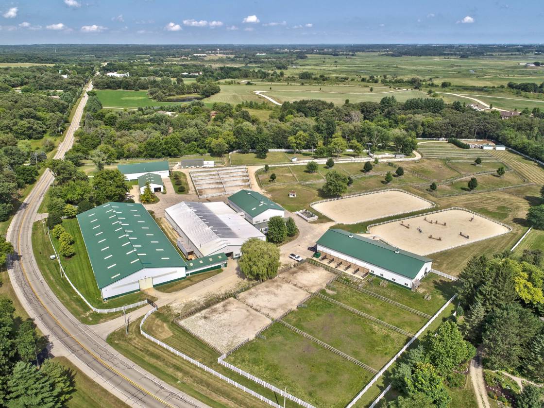 Horse Farms For Sale in Burlington Kenosha County, Kenosha County Wisconsin