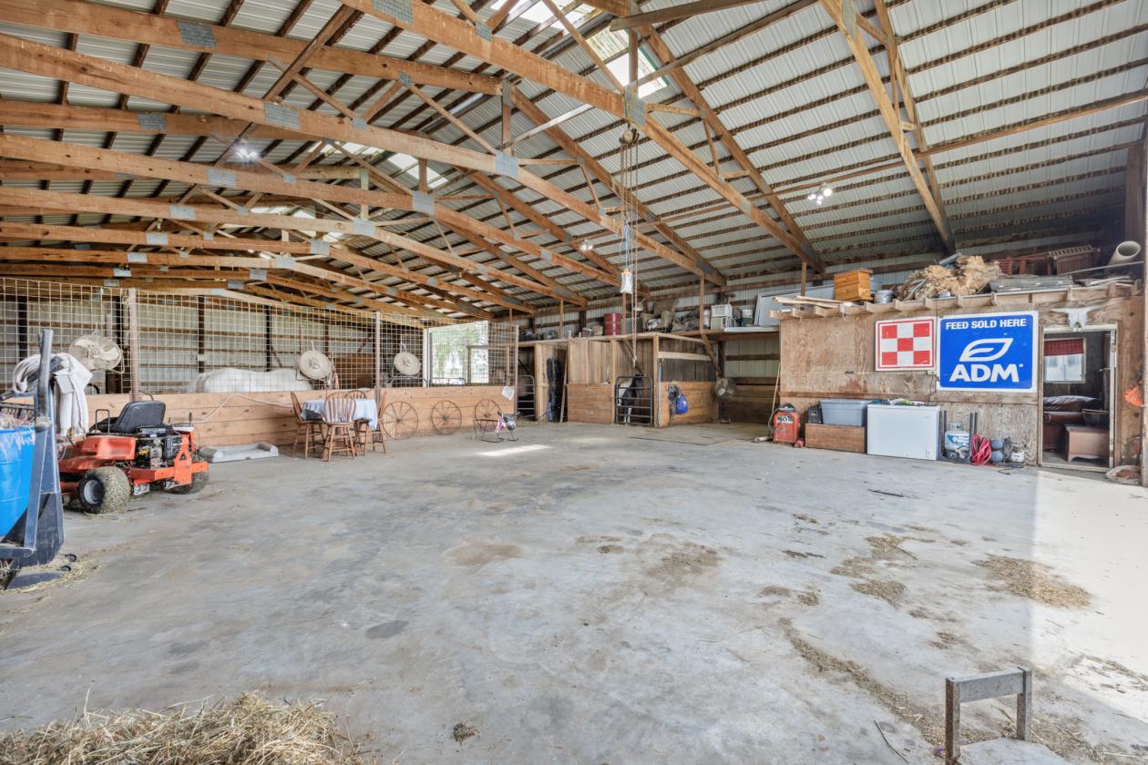 Turnkey Equestrian & Mini Farm - photo 6