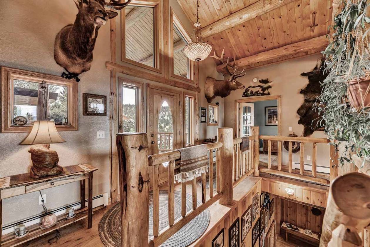 MOUNTAIN PROPERTY NEAR AVON, MONTANA Garrison, Powell County, Montana