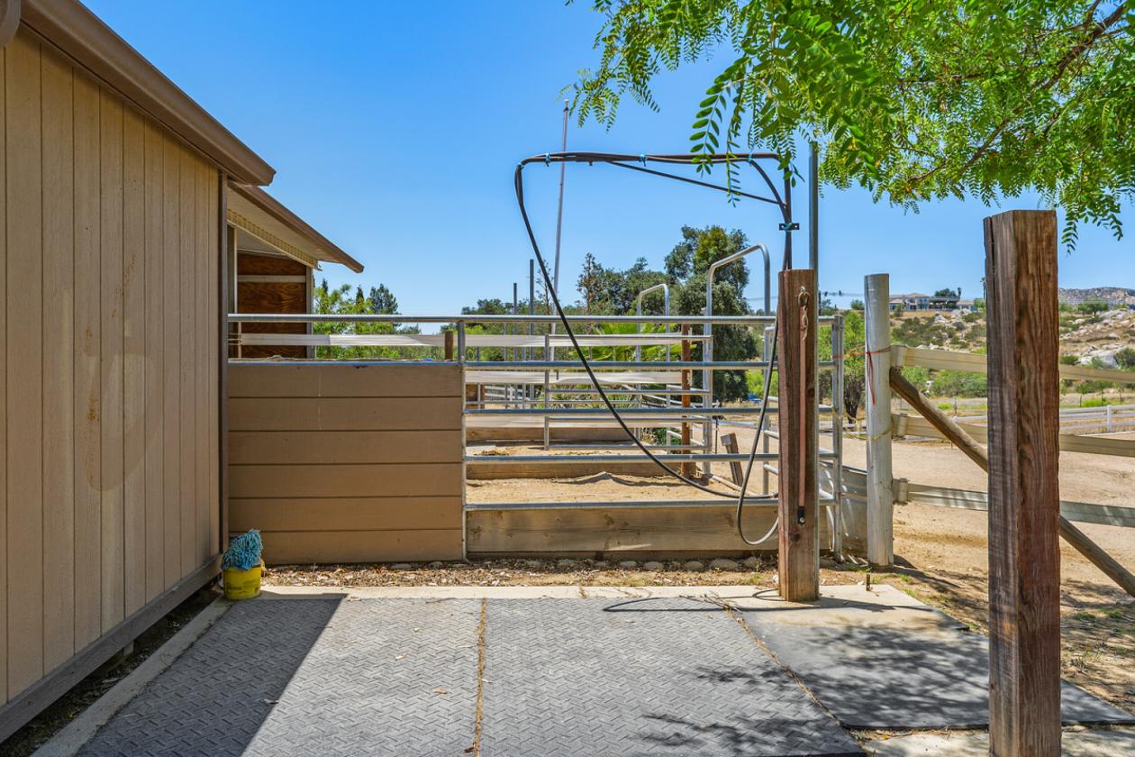 Impressive Equestrian Resort - photo 19