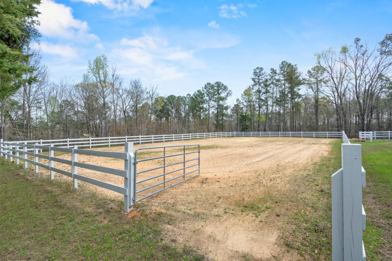 Equestrian Estate on 70 Acres - photo 16