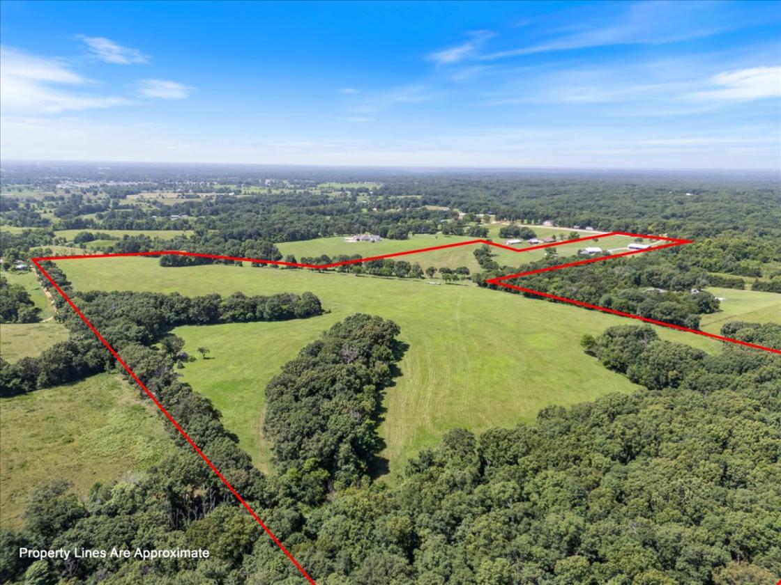 Amazing NW Arkansas Property - photo 28