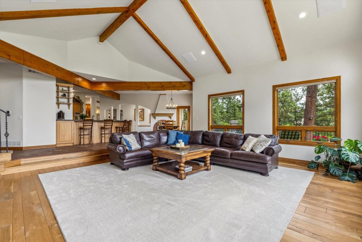 Zoned for horses on 5.13 Acres - photo 11