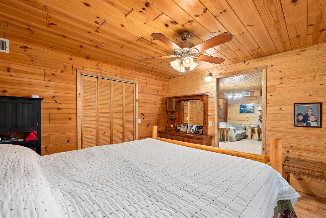 Custom Log Cabin on 9 Acres with 2 Horse Stalls - photo 17