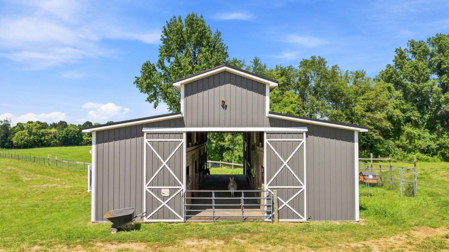 Multigenerational Home with 32 Acres & Horse Barn - photo 18