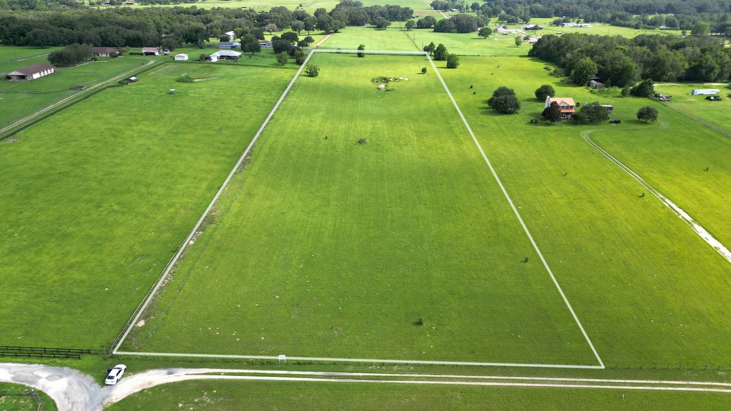 Horse Property for sale.