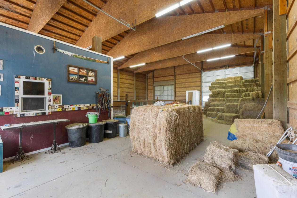 Lakeview Equestrian Estate w/ Shop & Barn - photo 7